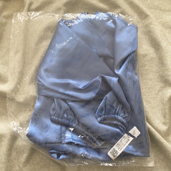 Satin top - Picture 2 of 2